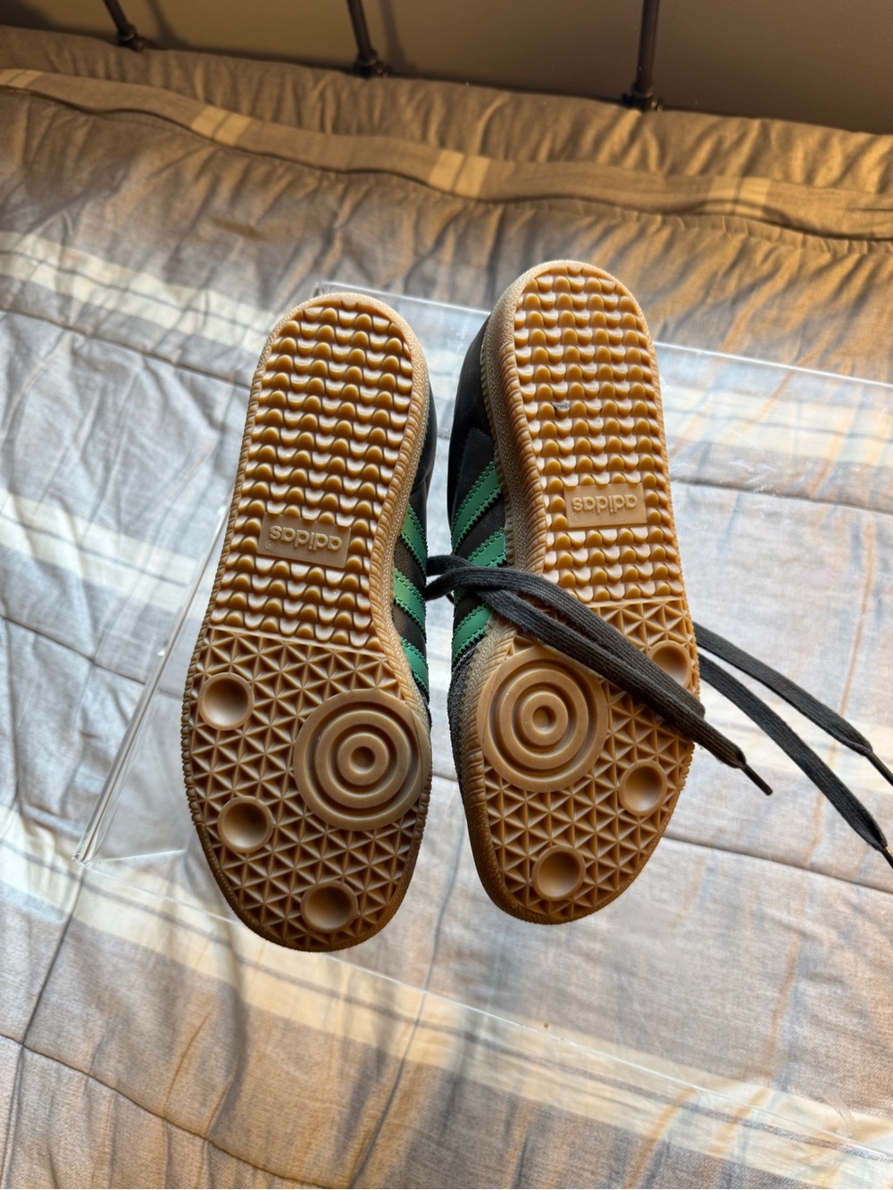 adidas Brown Sneakers with Green Stripes - Picture 4 of 5
